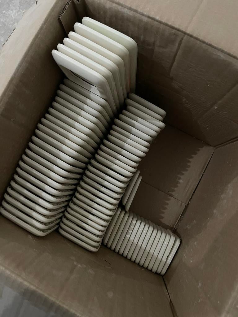 Grote partij Busch-Jaeger afdekramen creme kleur, Ophalen of Verzenden, Gebruikt, Overige typen