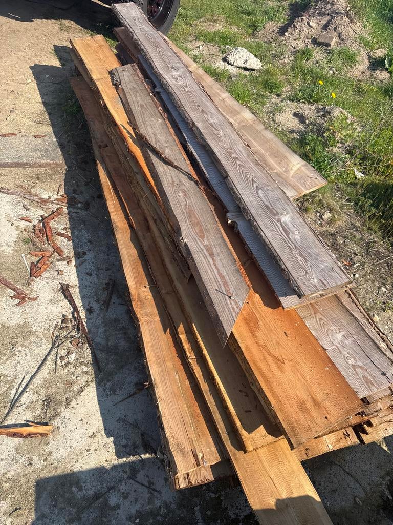 Gebruikte houten planken 35 planken van 3m, Doe-het-zelf en Verbouw, Hout en Planken, Gebruikt, 25 tot 50 mm, Ophalen of Verzenden