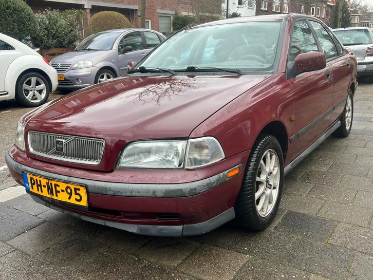 Volvo S40 1.8 - AUTOMAAT! - 123.000 (NAP) kilometers!!, Auto's, Volvo, Bedrijf, S40, ABS, Benzine, Sedan, Automaat, Origineel Nederlands