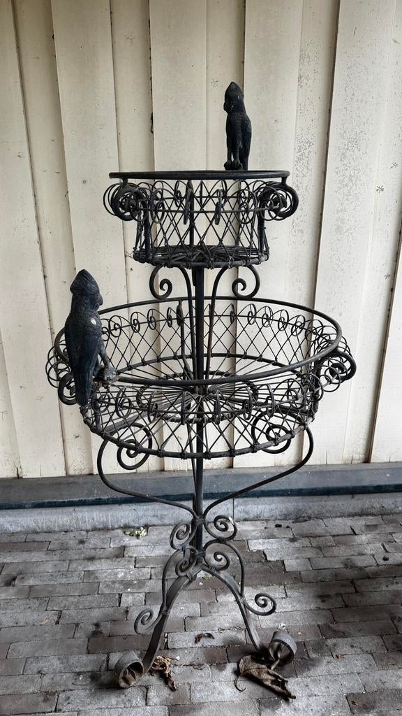 Etagère rond, Ophalen, Gebruikt