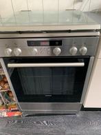 Siemens gasfornuis met oven, Ophalen, 4 kookzones, Zo goed als nieuw, Gas