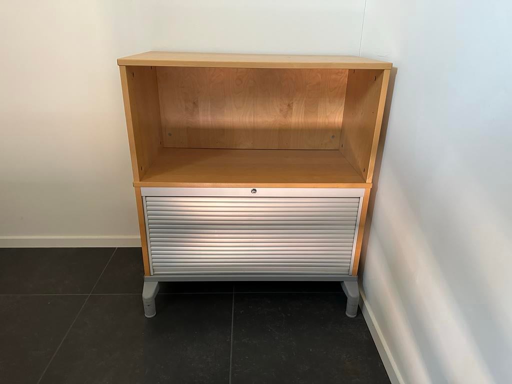 IKEA Beukenhouten Opbergkast met Rolluik en Slot, Ophalen, Gebruikt