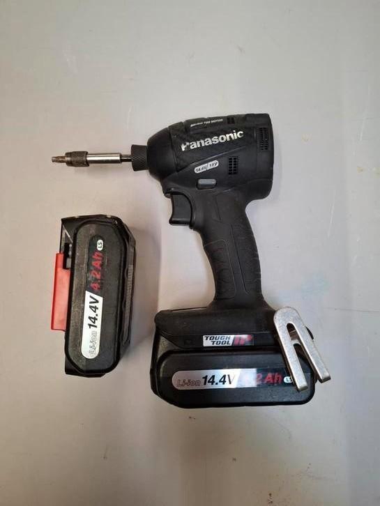 Panasonic slagmoersleutel EY75A7 met twee accus, Doe-het-zelf en Verbouw, Gereedschap | Boormachines, Zo goed als nieuw, Boor- en Schroefmachine