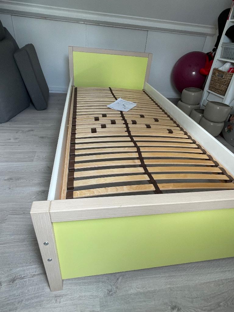 Ledikant Troy, Ophalen, Zo goed als nieuw, Ledikant