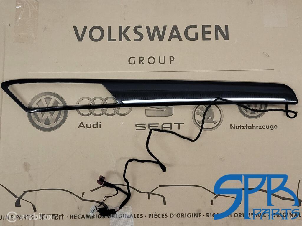 Interieurlijst VW GOLF 7 CARBON LED RECHTSVOOR 5G4858066ABBG, Auto-onderdelen, Interieur en Bekleding, Gebruikt, Volkswagen, Ophalen of Verzenden