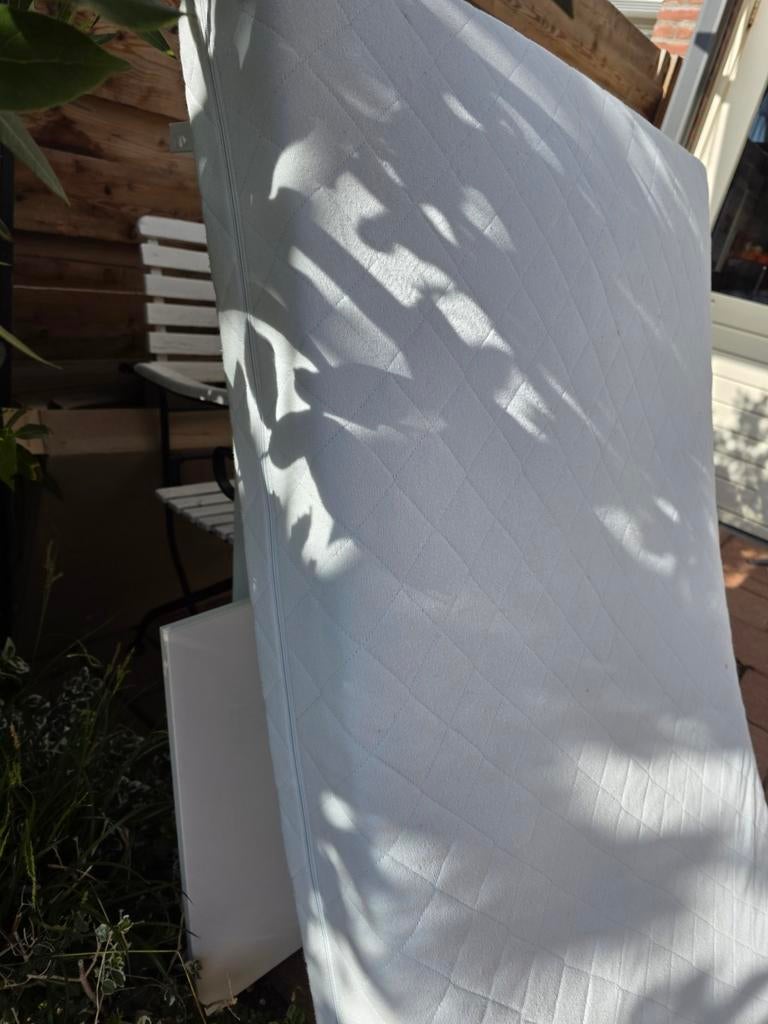 IKEA kinderbed matras met rits - gratis op te halen, Ophalen, Gebruikt, Eenpersoons, Overige maten