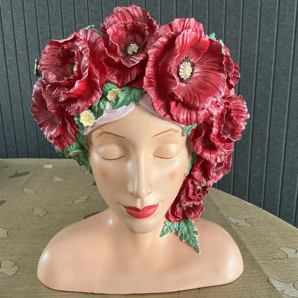 Decoratieve Buste met Rode Klaprozen, Meerkleurig, Overige stijlen, Kunststof, Ophalen of Verzenden