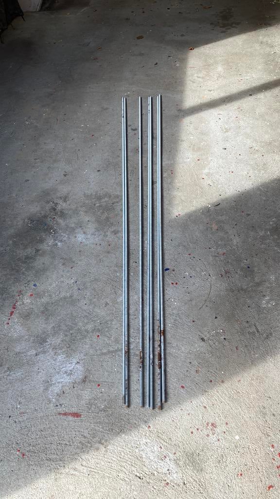 Draadeinden m10, Doe-het-zelf en Verbouw, Ophalen, Zo goed als nieuw