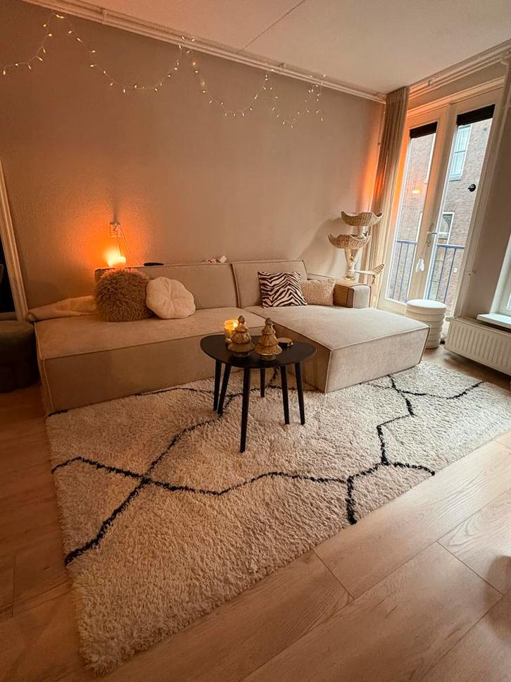 Varamin vloerkleed - Hoogpolig vloerkleed, Huis en Inrichting, Stoffering | Tapijten en Kleden, Zo goed als nieuw, 200 cm of meer