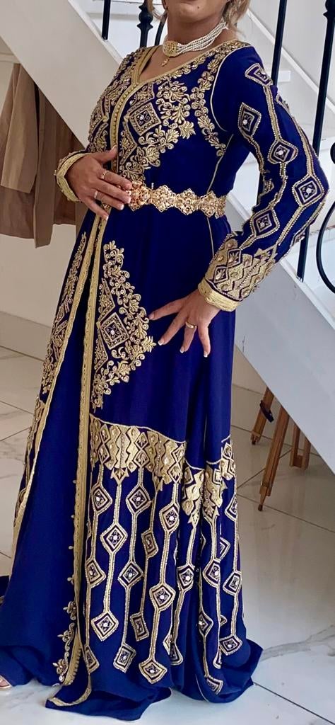 Takchita Marokkaanse jurk maat 36/38 met riem eigen stof, Kleding | Dames, Gelegenheidskleding, Ophalen of Verzenden, Zo goed als nieuw