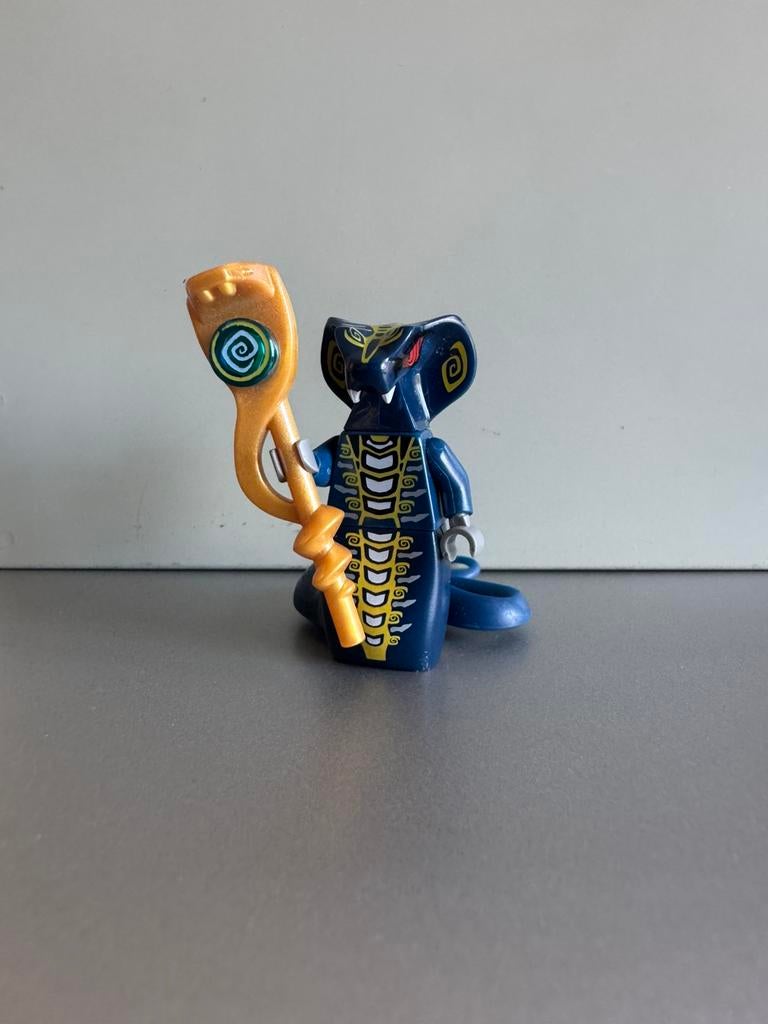 Lego Ninjago minifiguur Skales slang, Compleet, Lego, Ophalen of Verzenden, Zo goed als nieuw