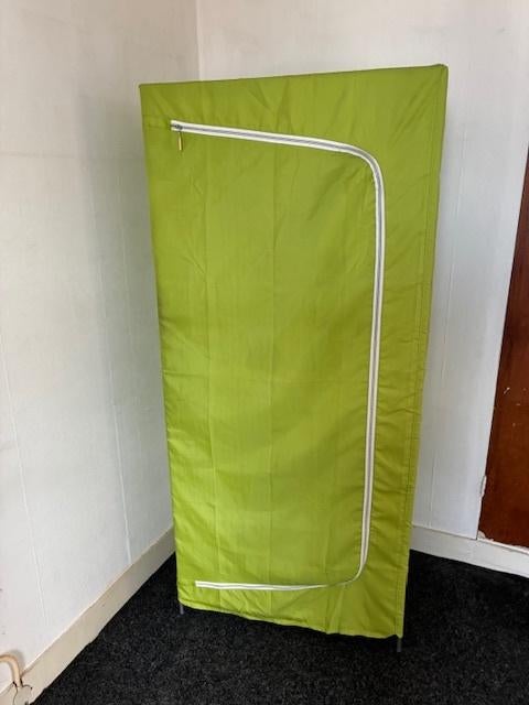 Kledingkast IKEA, Huis en Inrichting, Kasten | Kledingkasten, Ophalen, Overige materialen, 50 tot 100 cm, Zo goed als nieuw