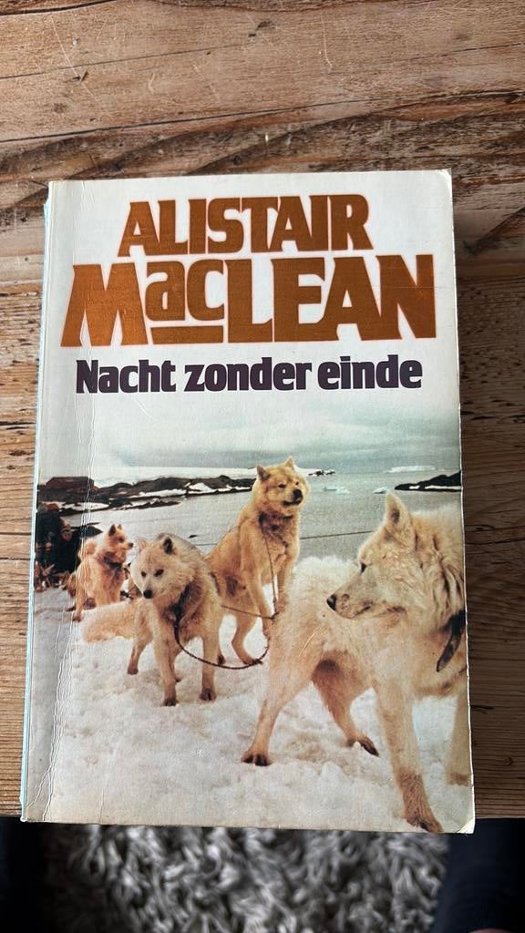 Alistair MacLean. Thriller, Ophalen of Verzenden, Gelezen