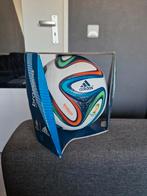 Adidas Brazuca OFFICIAL MATCHBALL (WK 2014), Ophalen of Verzenden, Nieuw, Buitenlandse clubs