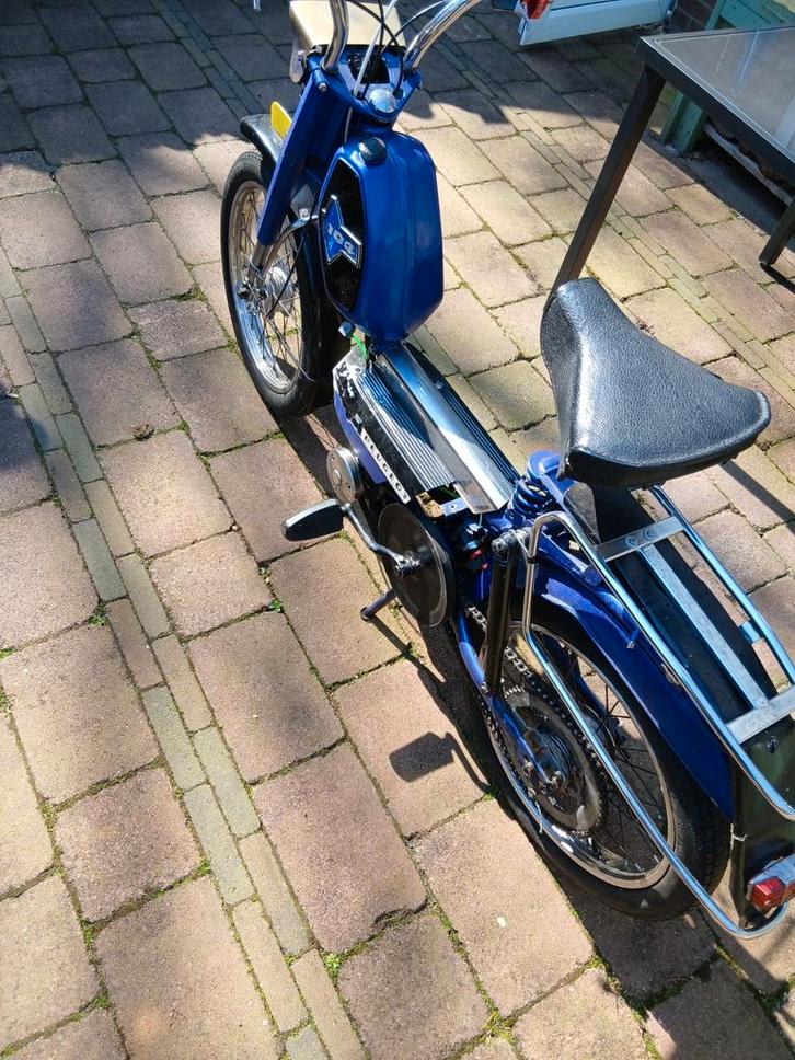 Brommer peugot !!!!!!!MOET SNEL WEG!!!!!!, Fietsen en Brommers, Brommers | Oldtimers, Overige merken, Ophalen