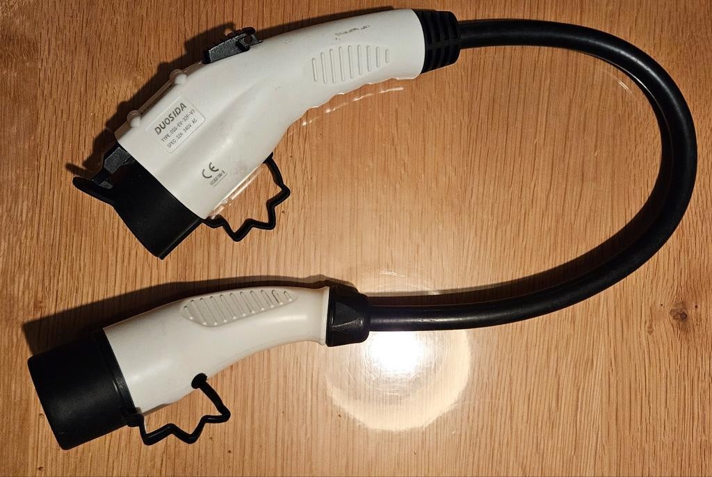 Verloopkabel Type 1 naar Type 2 laadstation, Ophalen of Verzenden, Zo goed als nieuw, Laadkabel