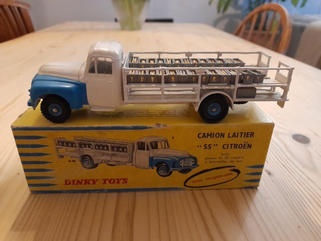Dinky toys Citroën Camion Laitier, Hobby en Vrije tijd, Modelauto's | 1:43, Ophalen of Verzenden, Auto, Dinky Toys