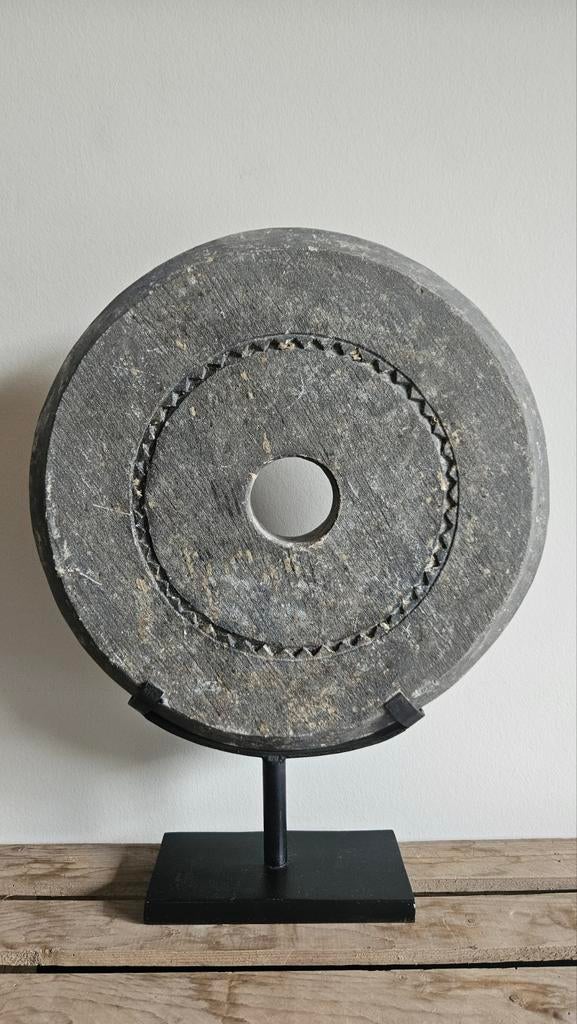 Oude molensteen, decoratie, Ophalen, Zo goed als nieuw