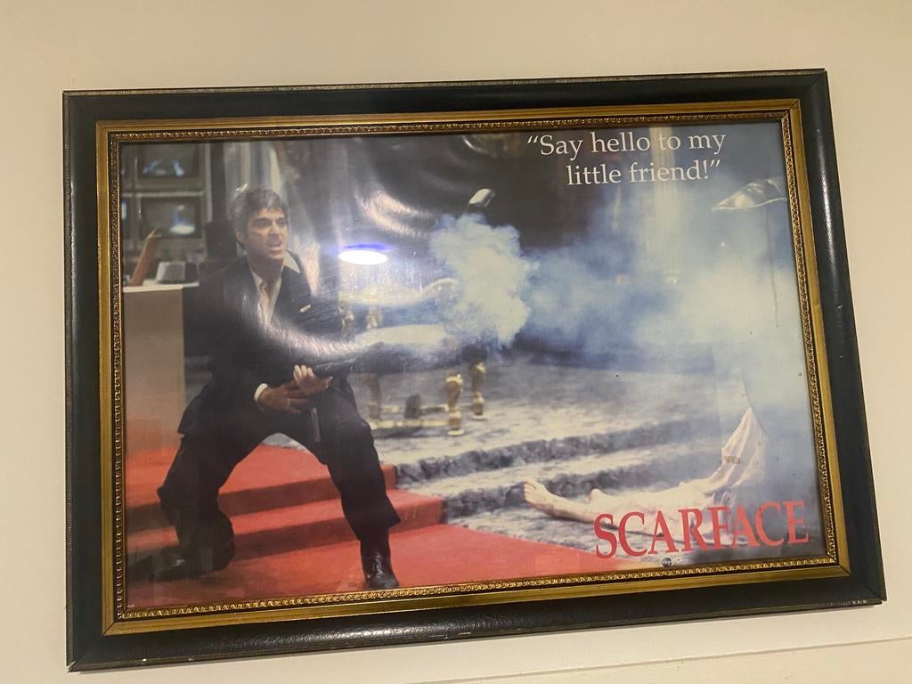 Scarface Poster, Ophalen