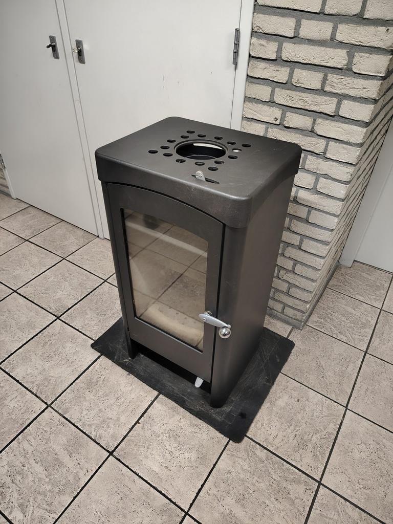 Austro Flamm Houtkachel / Allesbrander 3.5-8kw, Huis en Inrichting, Kachels, Ophalen, Gebruikt, Houtkachel, Vrijstaand