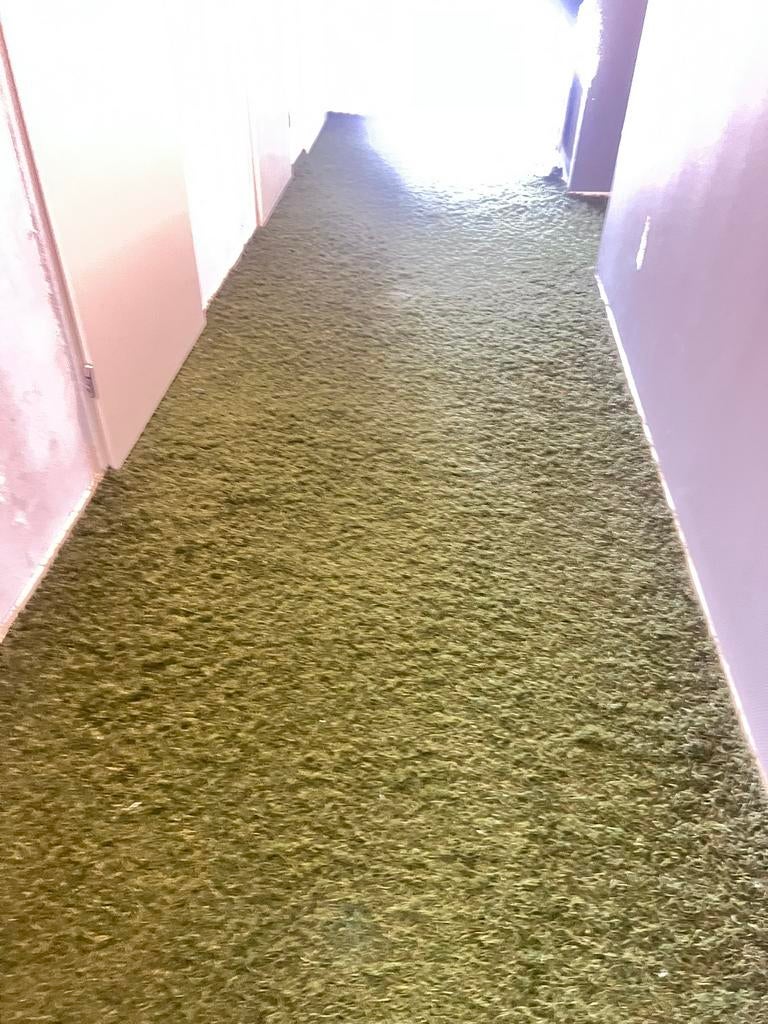 Ts koop Kunstgras 4x1,4 meter, Huis en Inrichting, Stoffering | Vloerbedekking, Ophalen, Zo goed als nieuw, Minder dan 10 m², Groen