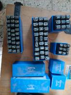 Slagletters en slagcijfers, diverse maten, gereedschap, Ophalen, Gebruikt