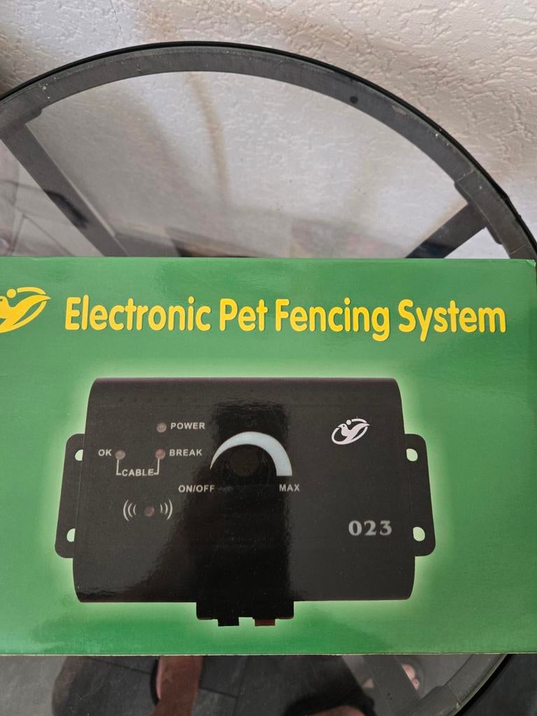 Electronic Pet Fencing System, Ophalen, Nieuw