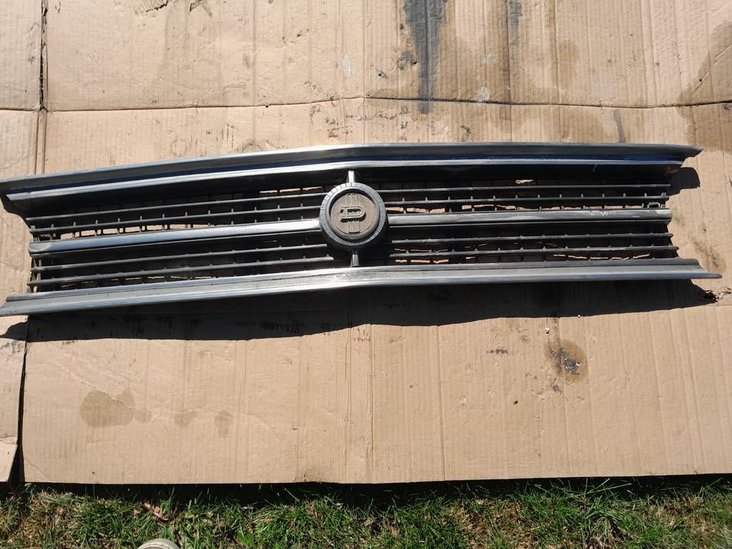 grille Datsun, Ophalen