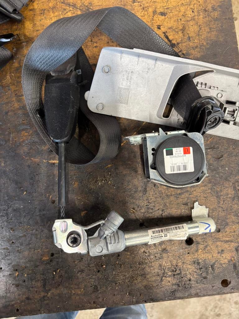 Opel Corsa D Gordels, Ophalen of Verzenden