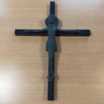 Bronzen Kruis hoogte 67 cm ``ÀFGEPRIJSD``, Ophalen, Gebruikt, Religie