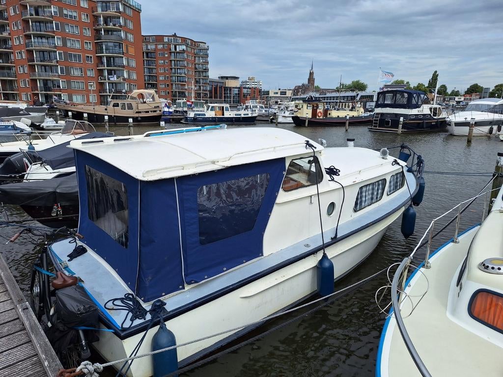 Ariadne kruiser / boot / motorboot 8,5 mtr, Ophalen, Gebruikt, Staal, Binnenboordmotor