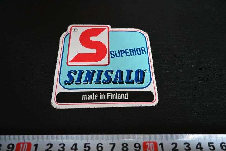 sticker Superior SINISALO made in Finland, Verzamelen, Stickers, Zo goed als nieuw, Ophalen