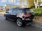 Volkswagen Golf 1.5 TSI DSG 150PK R-Line•Pano•Navi•Cam, 4 cilinders, 150 pk, Zwart, Bedrijf