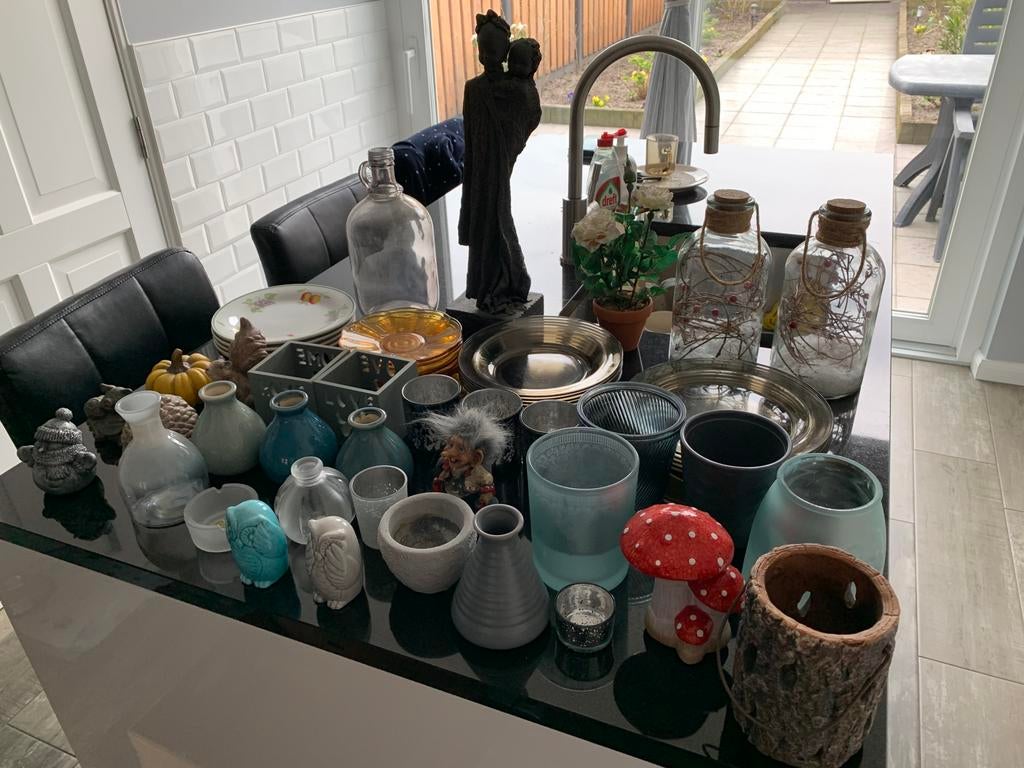 Grote doos rommelmarktspullen, Ophalen, Zo goed als nieuw