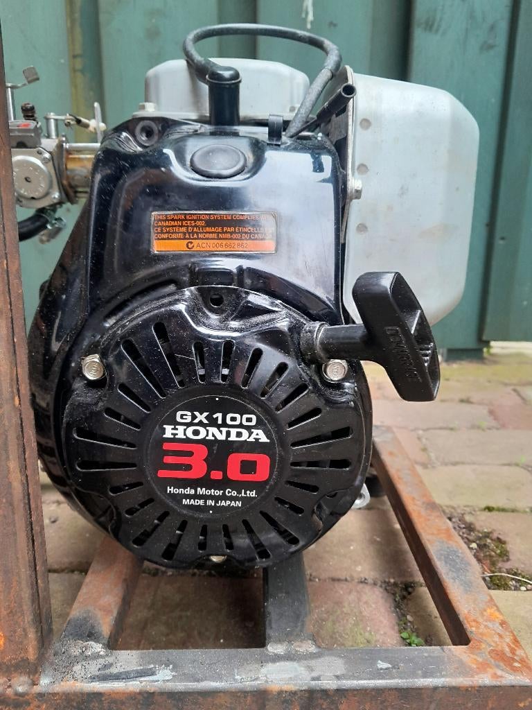 Honda GX 100, Ophalen, Zo goed als nieuw, Benzinemotor, 1800 rpm of meer