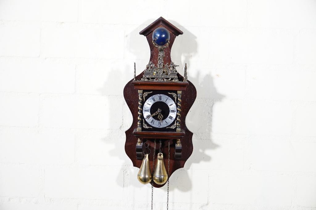 klok friese klok, Ophalen