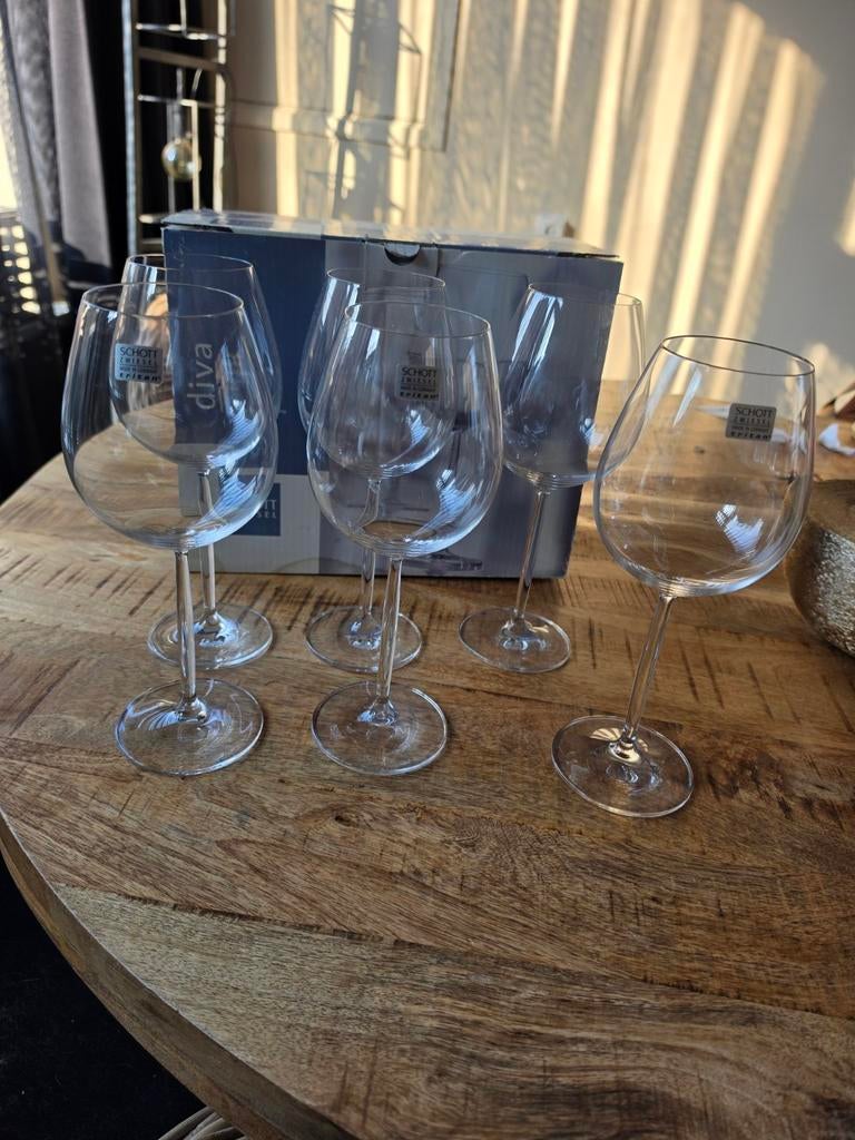 6 rode wijnglazen van schott zwiesel, Verzamelen, Glas en Borrelglaasjes, Ophalen of Verzenden, Nieuw, Overige typen