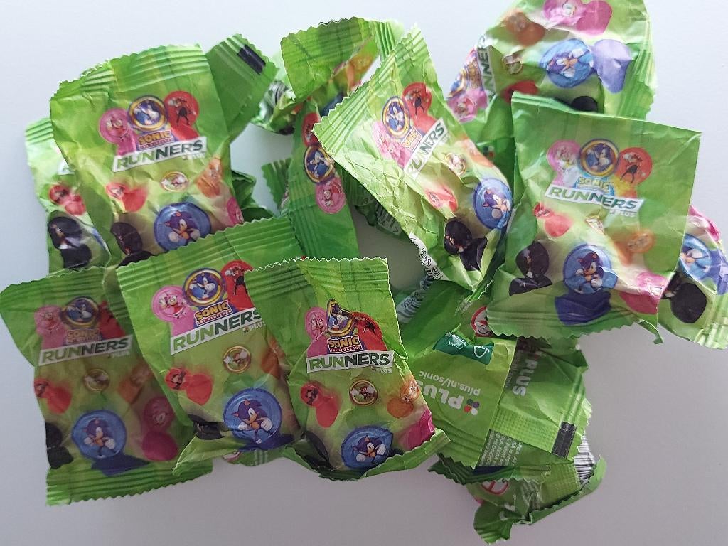 Sonic Runners Plus - 19 dichte pakjes p.st 1 euro, Verzamelen, Supermarktacties, Plus, Ophalen
