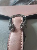 Gucci Dionysus tasje, Verzenden