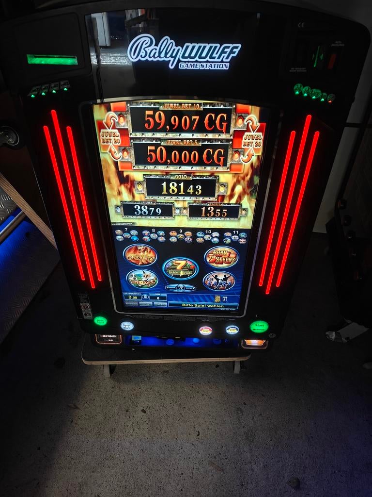 Bally wulff gokkast(en) digitaal. Compleet casino in een!, Euro, Ophalen, Zo goed als nieuw, Met sleutels