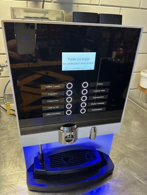 Koffiemachine Etna Dorado CE121 compacte uitvoering (bonen), Niet ingevuld, Espresso apparaat, Niet ingevuld, Zo goed als nieuw