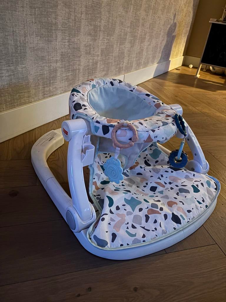 Fisher-Price Vloerstoel (Sit-Me-Up), Kinderen en Baby's, Kinderstoelen, Zo goed als nieuw, Overige typen, Gordel(s), Ophalen