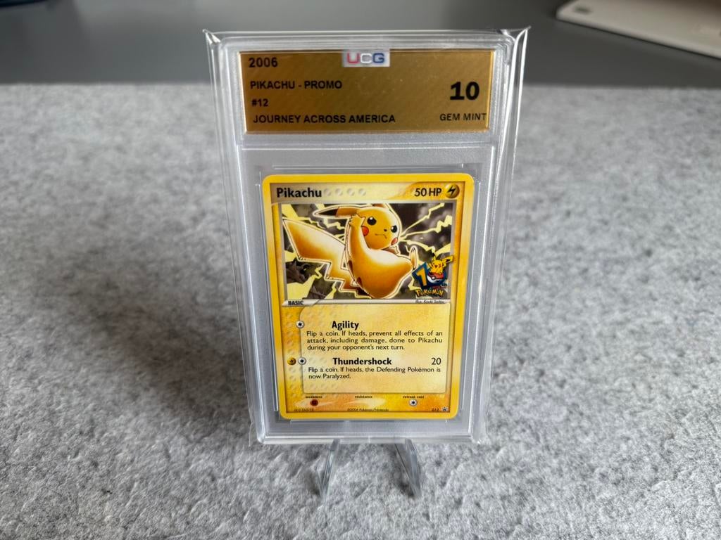 Pokémon | Pikachu (2006) Journey Across America promo UCG 10, Ophalen of Verzenden, Zo goed als nieuw
