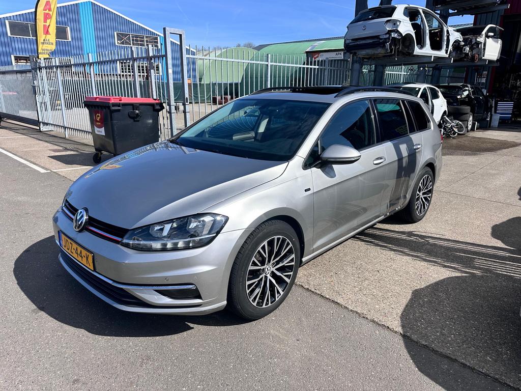 Volkswagen Golf Variant 1.0 TSI 110pk 7-DSG 2018 Grijs, Auto's, Volkswagen, Particulier, Golf Variant, ABS, Achteruitrijcamera