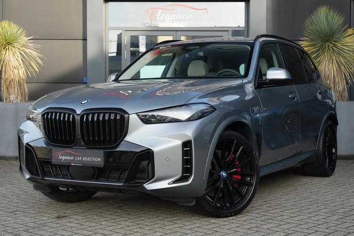 BMW X5 xDrive50e M Sport 490pk Panoramadak/AR/HUD/Trekhaak, Auto's, BMW, Bedrijf, Te koop, X5, 4x4, ABS, Achteruitrijcamera, Airconditioning