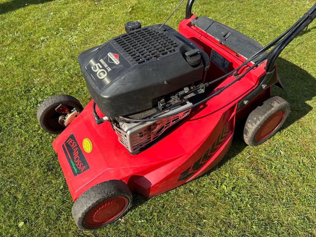 Benzine grasmaaier T484 TR  Testarossa Briggs&Stratton, Ophalen, Cirkelmaaier, Gebruikt, Opvangbak