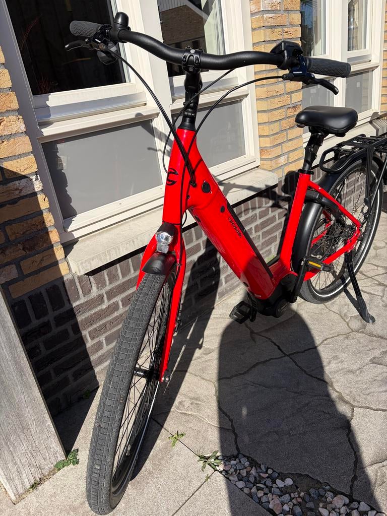 Cannondale Ebike Adventure 2022 - Rode Elektrische Fiets, Zo goed als nieuw, 55 tot 59 cm, 30 tot 50 km per accu, Ophalen