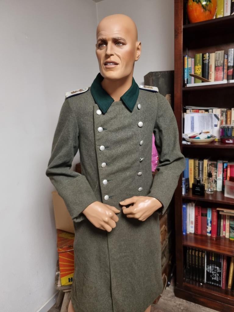 Duits WOII mantel wehrmacht arzt, Ophalen of Verzenden, Duitsland