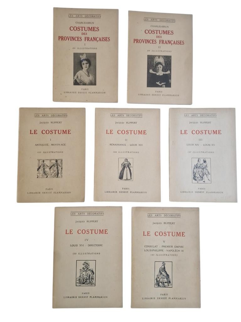 Les Arts Décoratifs: Le Costume - Complete Set (5 delen), Boeken, Ophalen of Verzenden, Gelezen, Jacques Ruppert, Europa overig