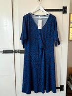 Blauwe jurk korte mouw rode panterprint Maat XXL, Kleding | Dames, Jurken, Blauw, Maat 46/48 (XL) of groter, Ophalen of Verzenden